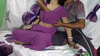 Play Indian Anita bhabi ki chudai perple saree me Desi video with Hindi audio