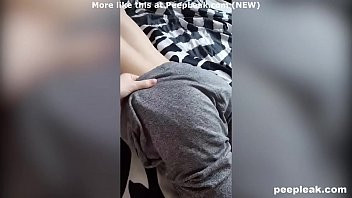 Play Wake up and fuck me