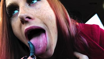 Play Sucking The World's Smallest Penis