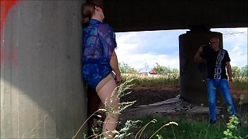 Play Made it yourself on the bike path with the vibrator