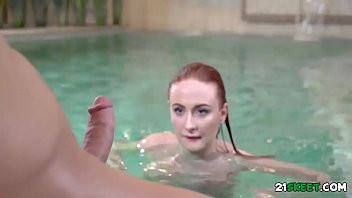 Play Ginger Water Nymph by GingerPatch featuring Eva Berger, Stirling Cooper