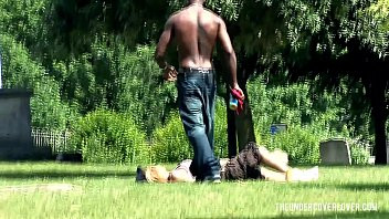 Play Sensi picks up a Russian Milf in the park